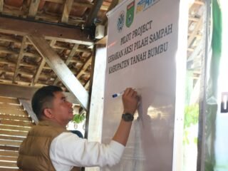 Tanah Bumbu Canangkan Gerakan Pilah Sampah di Hari Jadi ke-23 dan Peringatan Hari Bumi 2026
